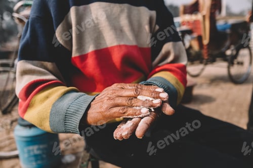 Preview: Hand preparing food