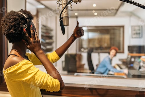 Preview: Recording in Professional Music Studio