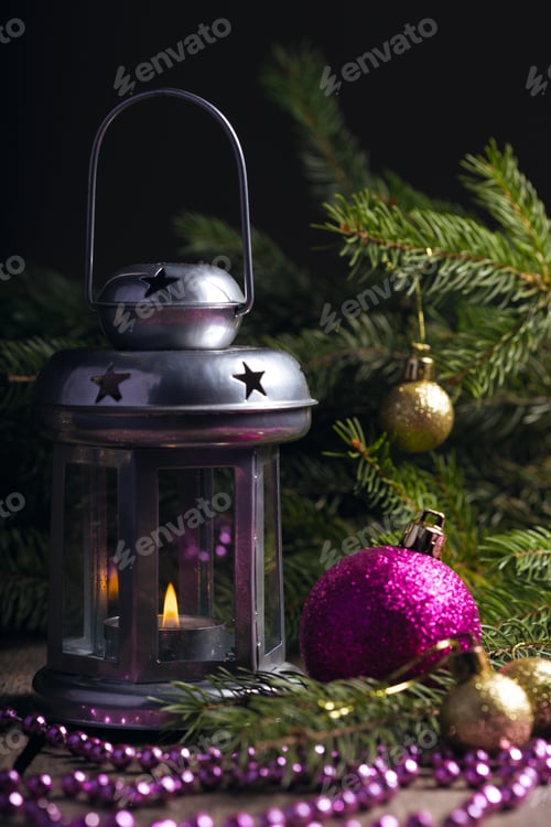 Preview: Christmas Decor at the wooden table