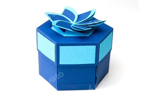 Preview: Eploding box