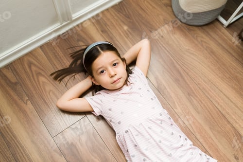 Preview: Beautiful girl resting on a leisure day