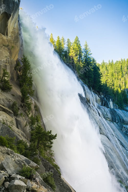 Preview: Nevada Fall early in the morning, Yosemite National Park, California