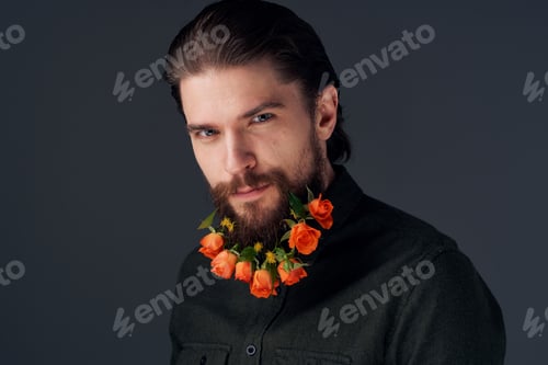 Preview: Cute man decorating in the city flowers romance gift
