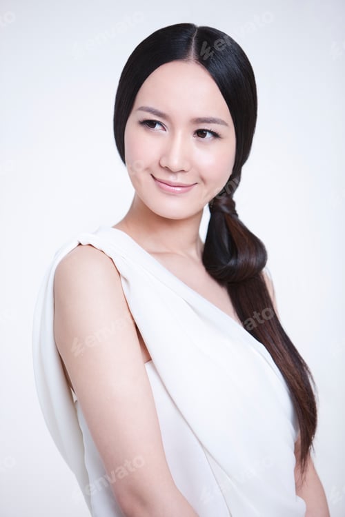 Preview: Beautiful young woman