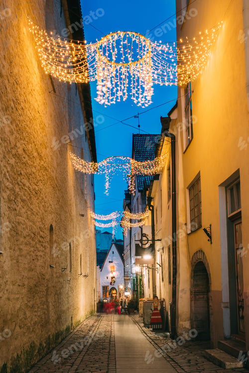Preview: Tallinn, Estonia. View Of Raekoja Street In Christmas New Year X