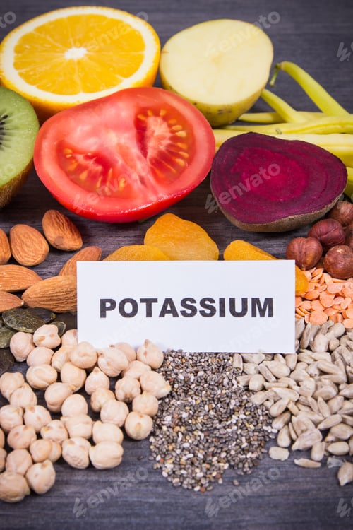 Preview: Inscription potassium with healthy eating containing natural minerals, vitamin K and fiber