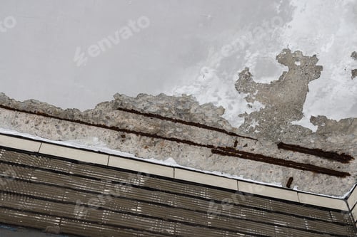 Preview: Ceiling concrete crack and exposed the rusty steel bar frame