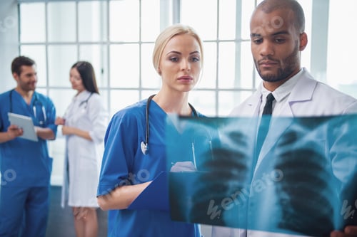 Preview: Group of medical doctors