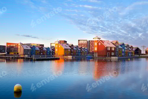 Preview: buildings on water at Reitdiephaven, Groningen