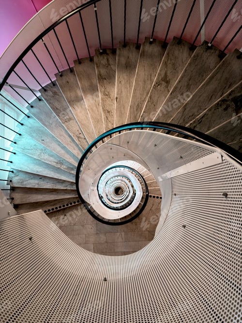 Preview: Spiral staircase