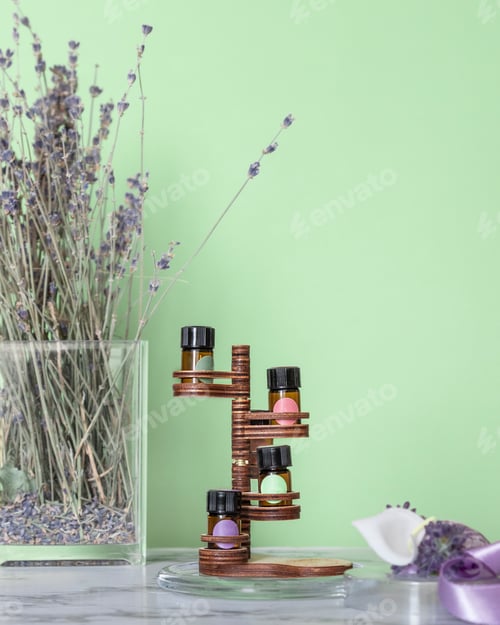 Preview: Essential oil bottles for composing various perfume fragrances on natural ingredients. Eco-friendly