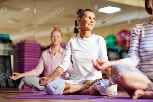 Preview: Enjoying yoga