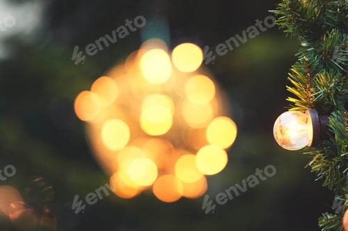 Preview: Bulb on the christmas tree