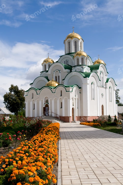Vista previa: Skeet, Krasnohirskyy monastery, town Zolotonosha, Cherkasy region, Ukraine