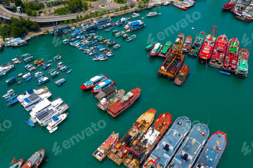 Preview: Aberdeen, Hong Kong 11 May 2019: Top view Hong Kong harbour port