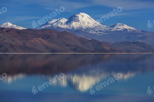 Preview: Lake in Argentina