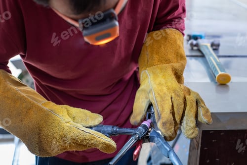 Preview: welding