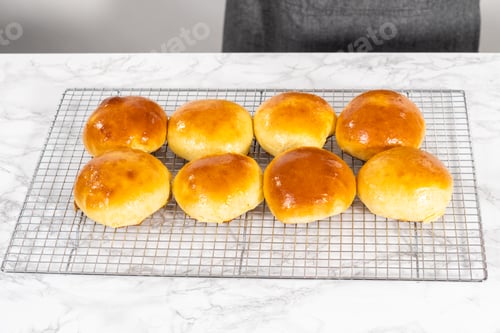 Preview: Baking brioche buns