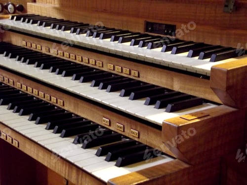 Preview: 3 tiered church organ