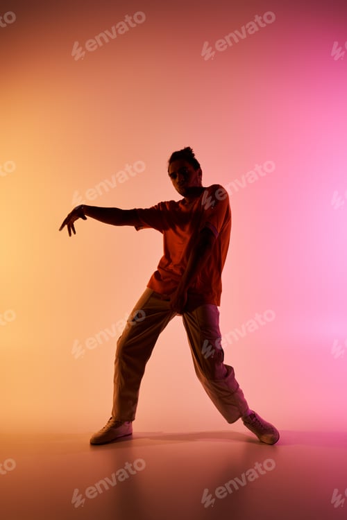 Preview: Young dancer moves with the beat