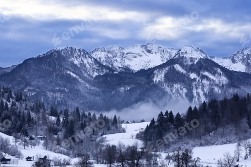 Preview: winter mountain landscape in the Alps