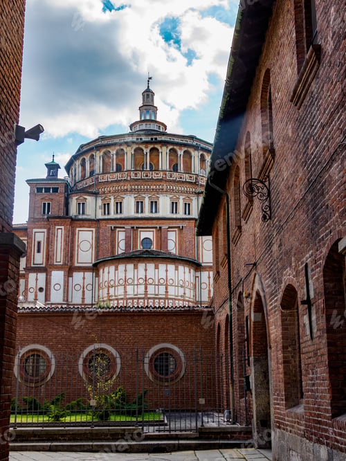 Preview: Santa Maria delle Grazie, historic church in Milan, Italy