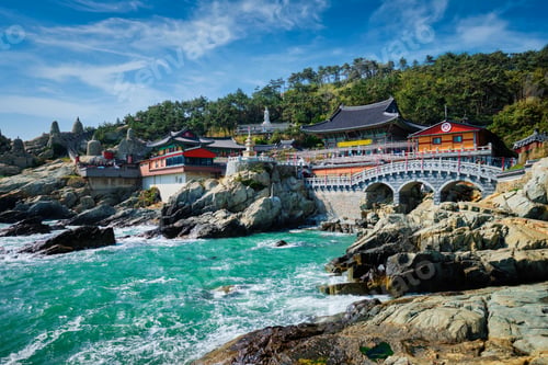 Preview: Haedong Yonggungsa Temple. Busan, South Korea