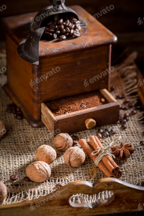 Preview: Hot coffee with old grinder and pot boiled coffee