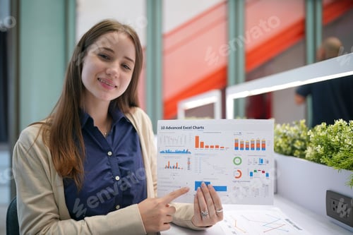 Preview: Business people in the workplace are discussing a working strategy for doing business