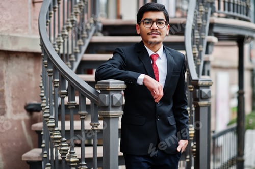 Preview: Stylish indian man