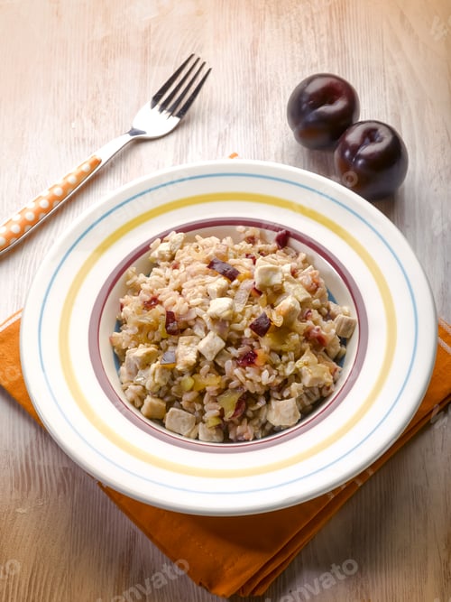 Preview: risotto with chicken chest and plum