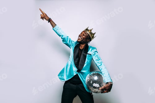 Preview: portrait of an hip hop music performer