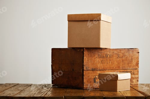 Preview: Blank corrugated cardboard boxes with vintage wooden box