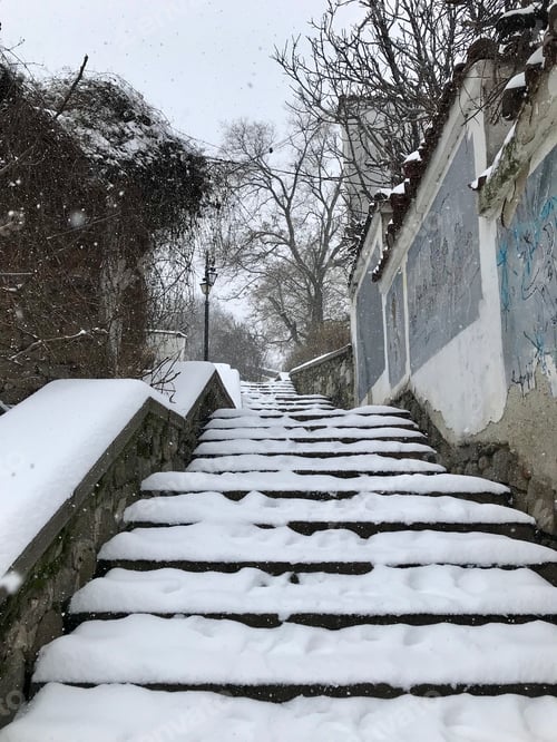 Preview: Snowy stairs