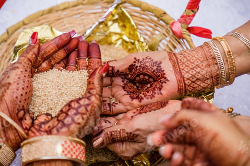 Preview: Kenya Indian Hindu Asian Wedding Details Textures Henna Process