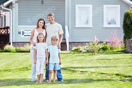 Preview: Family in garden