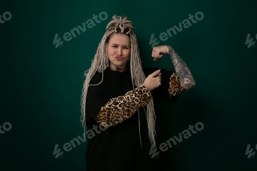 Preview: Woman With Long Hair and Leopard Print Arm Sleeve