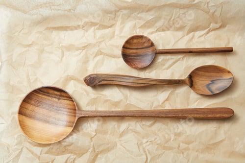 Preview: different wooden spoons as a frame