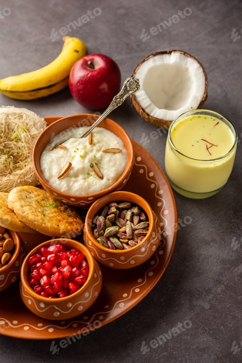 Preview: Sargi - Karwa Chauth breakfast menu before starting fasting or upwas on karva chauth, Indian food