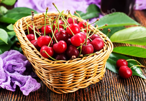 Preview: cherry and juice