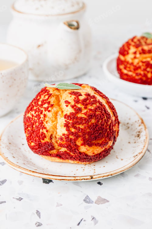 Preview: Small cakes profiterole choux pastr