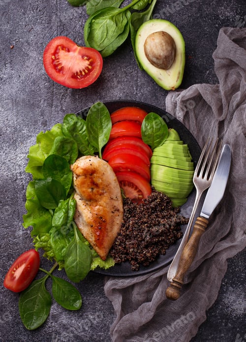 Preview: Grilled chicken fillet with vegetable and quinoa