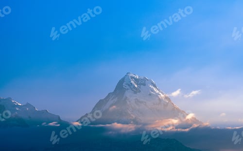Preview: Mount Annapurna south range