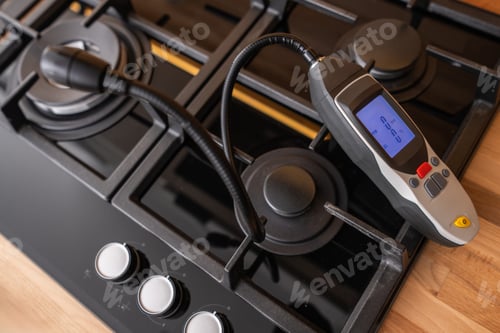 Preview: Gas Stove Inspection With Leak Detector