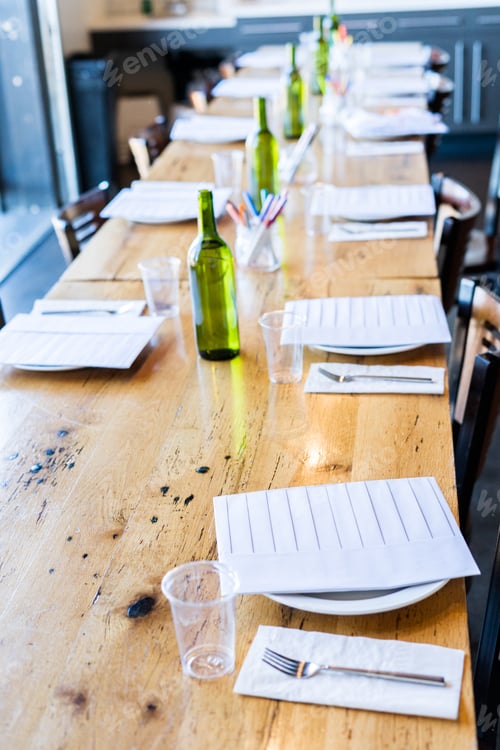 Preview: Long party table