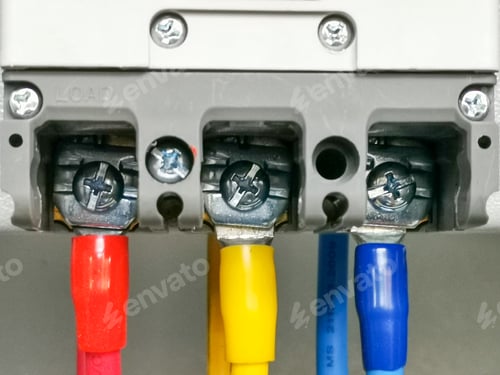 Preview: Close up image cable connection moulded case circuit breaker.Close up image cable connection moulded