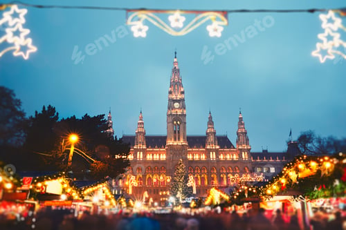 Preview: Christmas market in Vienna