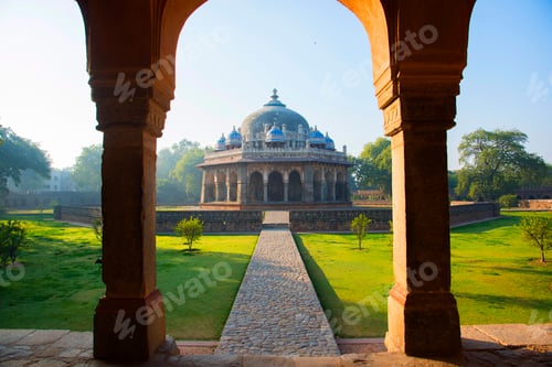 Preview: Isa Khan's mosque and his tomb, UNESCO World Heritage Site, Delhi, India.