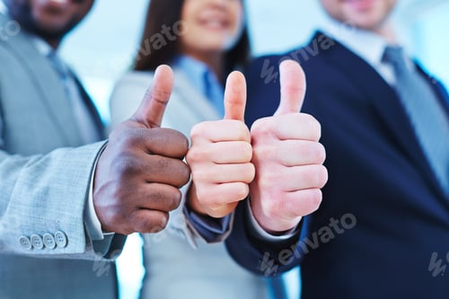 Preview: Three thumbs up