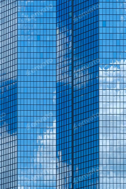 Preview: Reflection of sky in high rise skyscraper.